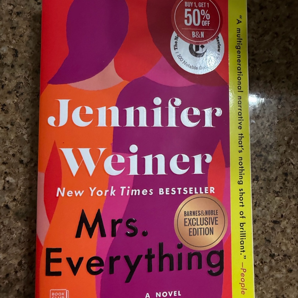 Jennifer Weiner "Mrs. Everything" - Bright Multicolor Paperback